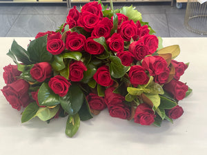Heart 50 Red Roses Bouquet 3D