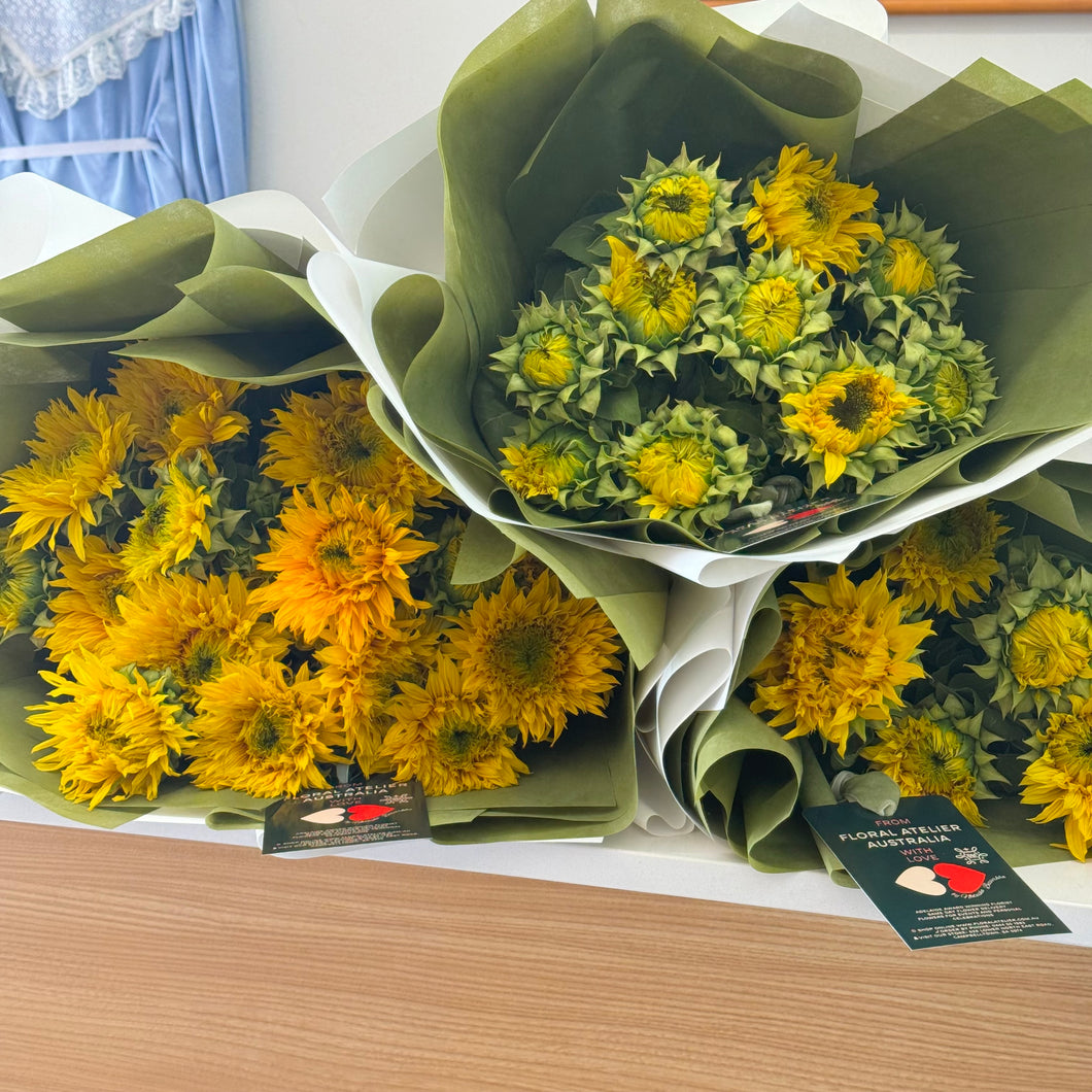 Adelaide Seasonal Sunflower Bunch