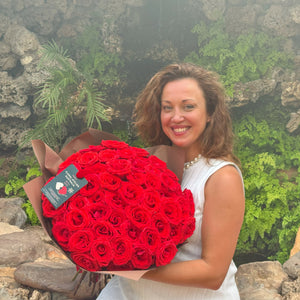 Eleganth_20_Ferrari_Red_Roses_Bouquet