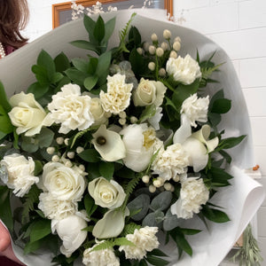 Signature White Bouquet