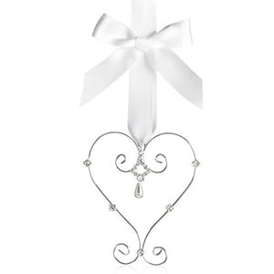 Wedding Charm Expertly Added to Your Bridal Bouquet