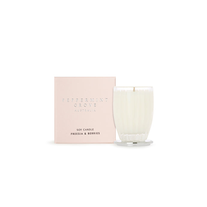 Peppermint Grove soy candle 60 g freesia & berries